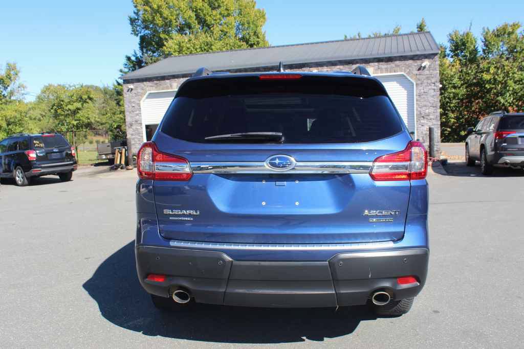 Used 2020 Subaru Ascent Limited w/ Technology Package AWD/4WD image 6