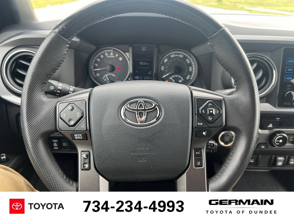 Used 2018 Toyota Tacoma TRD Sport AWD/4WD image 24