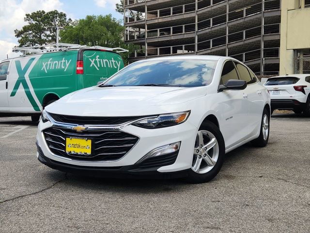 Used 2023 Chevrolet Malibu LS video 1