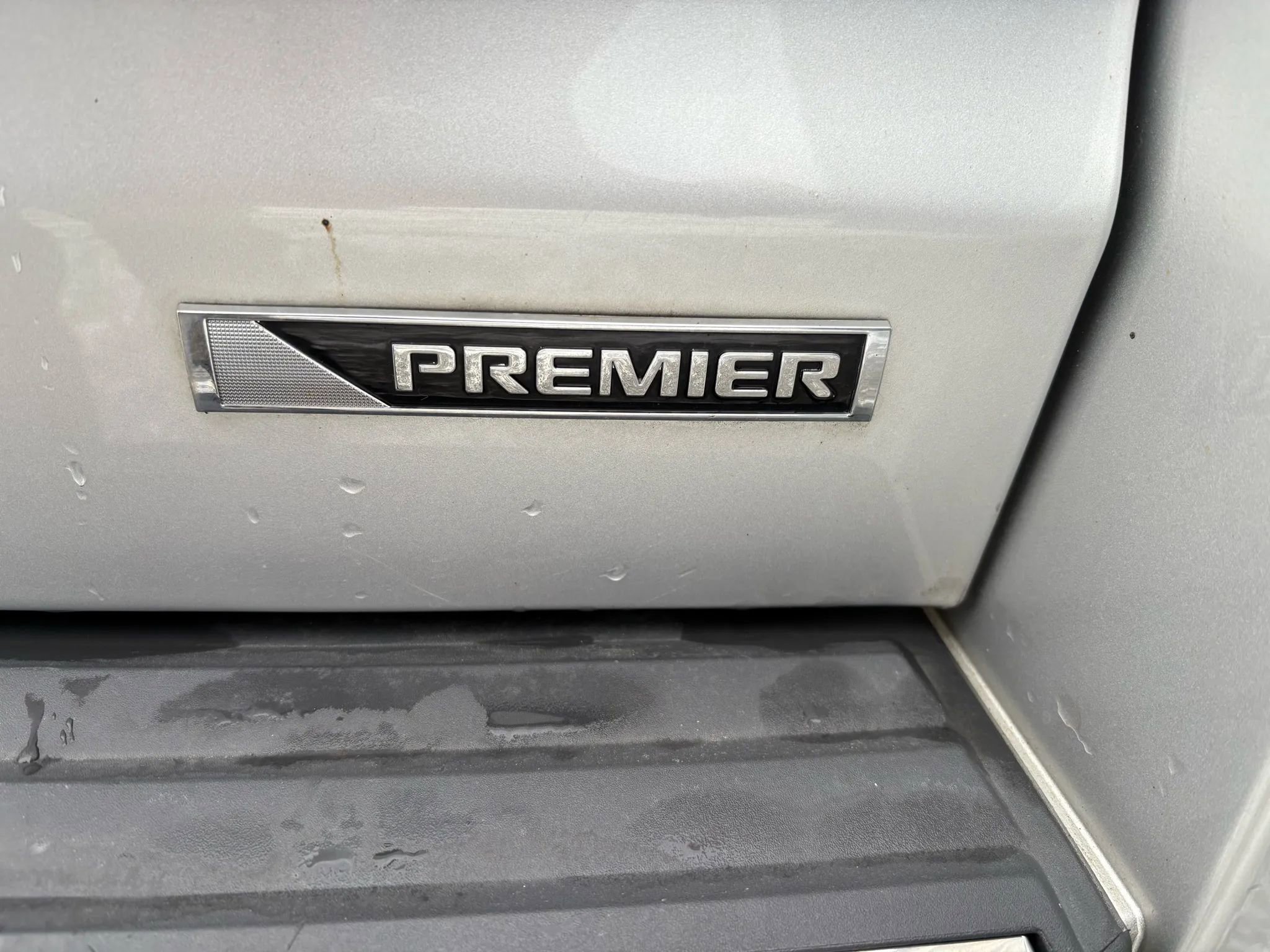 Used 2018 Chevrolet Tahoe Premier image 24