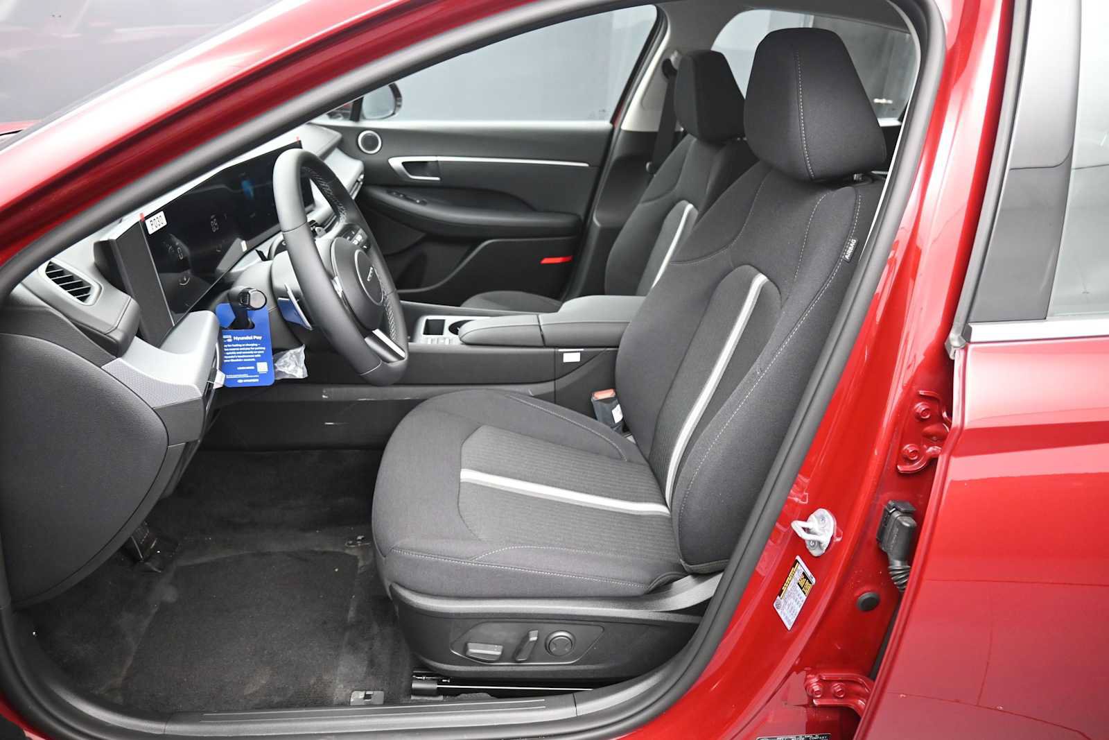 New 2026 Hyundai Sonata SEL AWD/4WD image 18