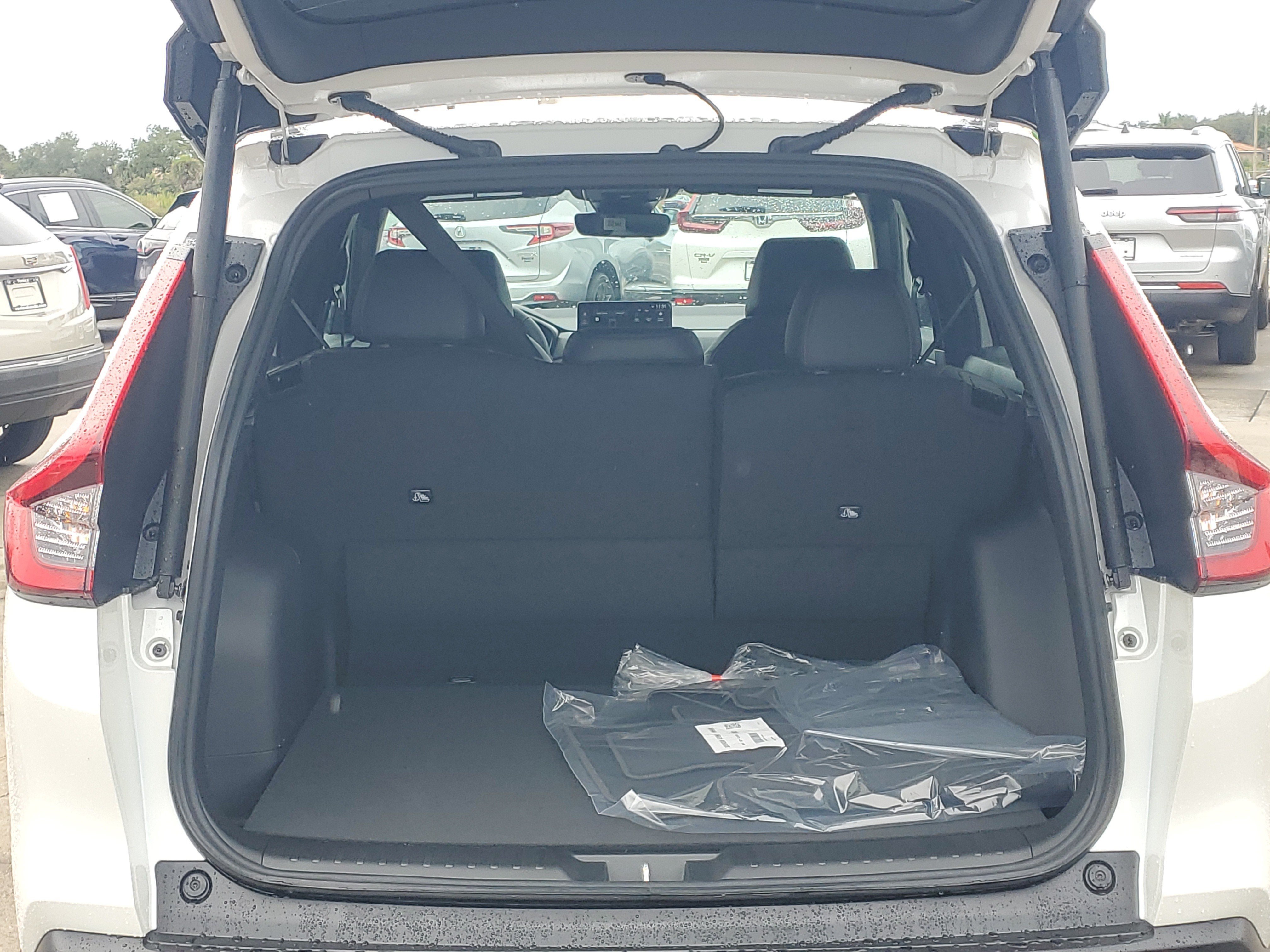 New 2027 Honda CR-V Sport-L image 9