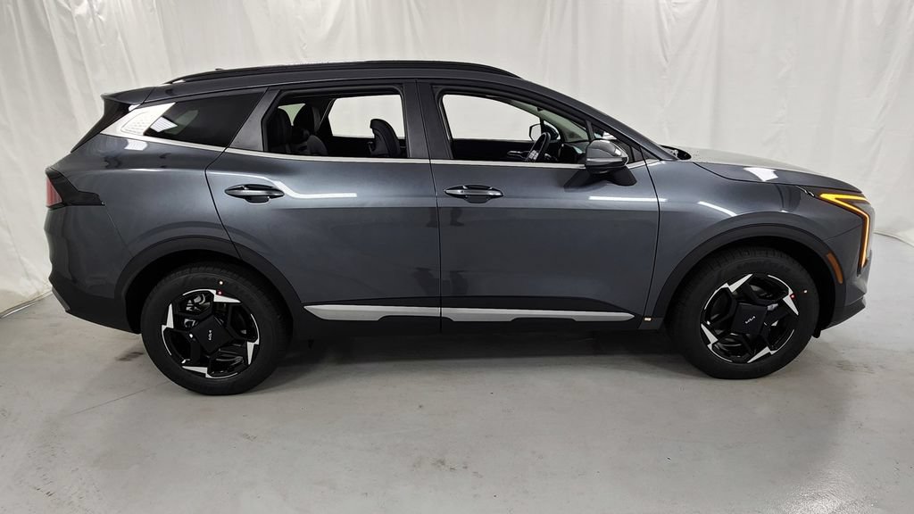 New 2027 Kia Sportage EX AWD/4WD image 2