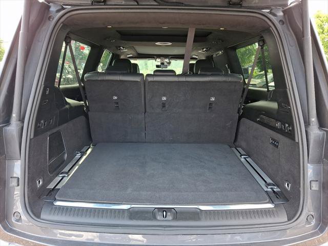 Certified 2024 Jeep Grand Wagoneer L Series III AWD/4WD image 18