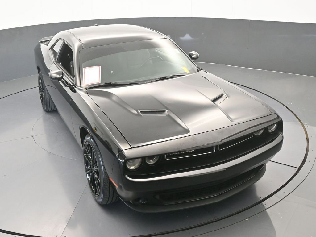 Used 2019 Dodge Challenger SXT image 52