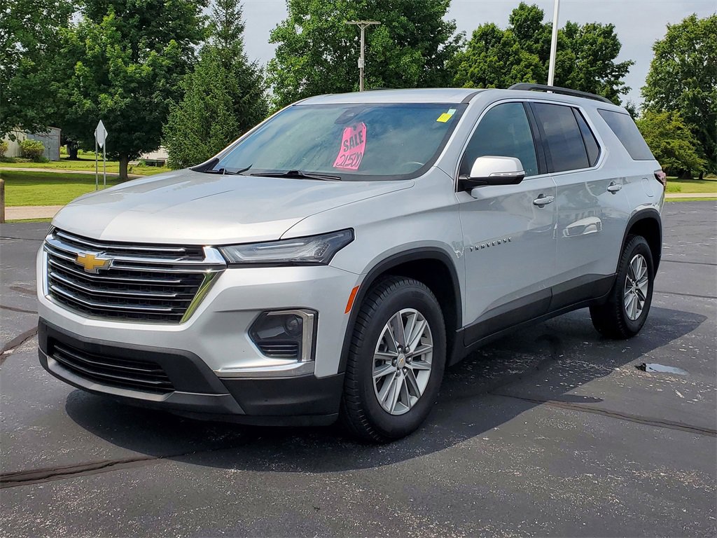Used 2022 Chevrolet Traverse LT w/ LPO, Roadside Safety Package image 3