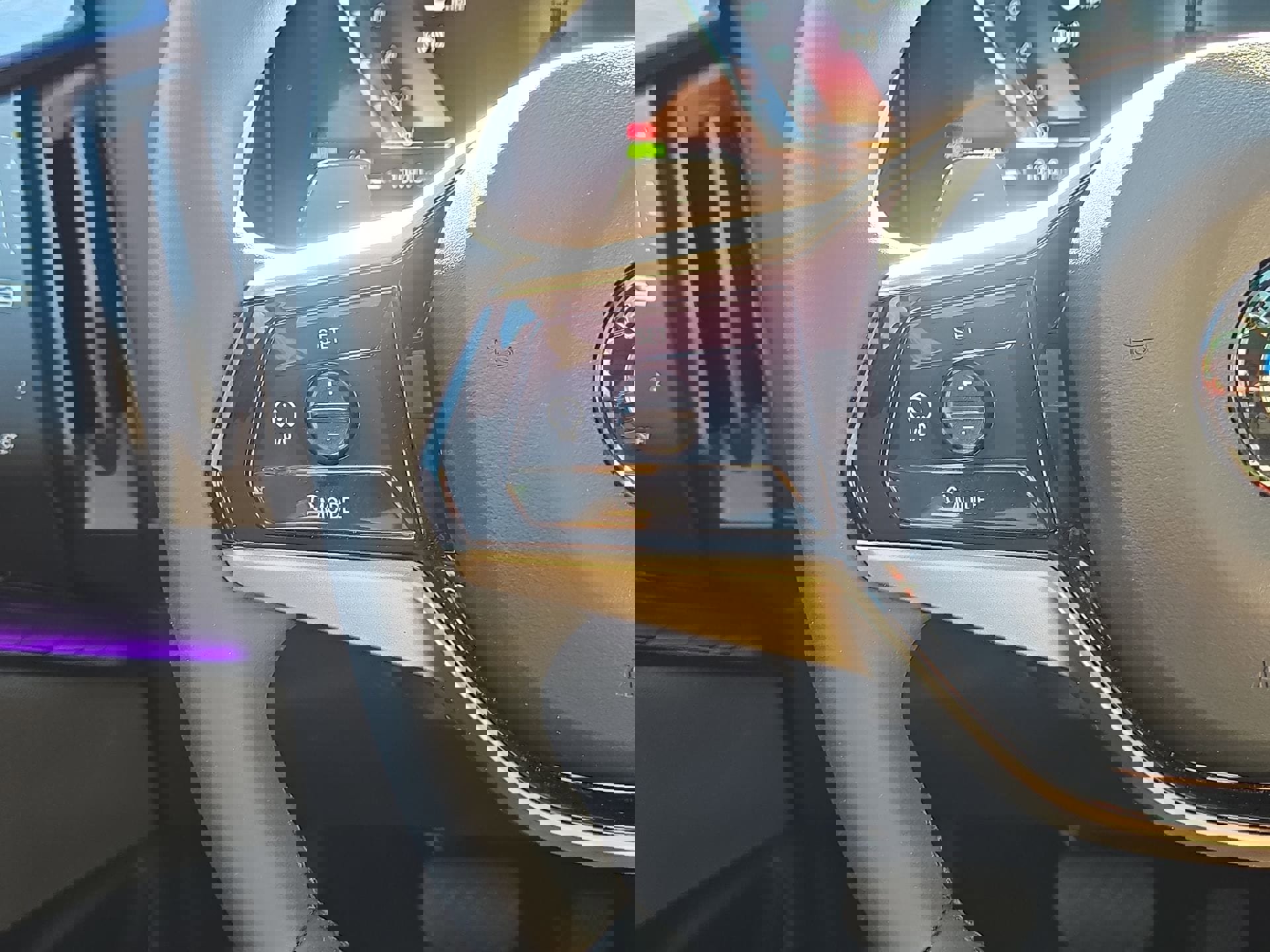 Used 2025 BMW X3 xDrive30i w/ Premium Package image 21