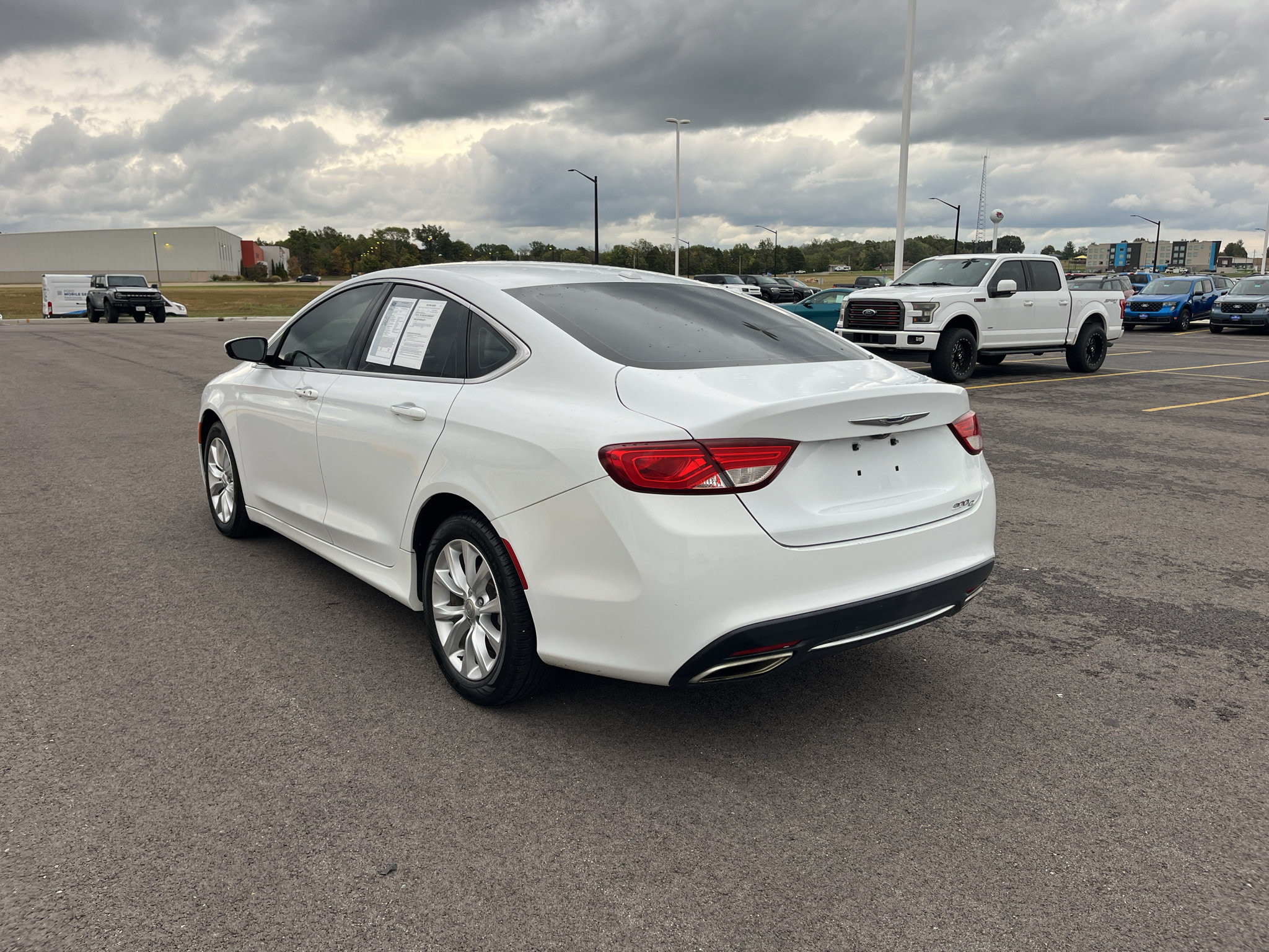 Used 2015 Chrysler 200 C FWD image 19
