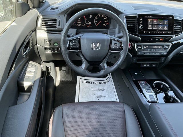 Used 2024 Honda Ridgeline Black Edition image 12