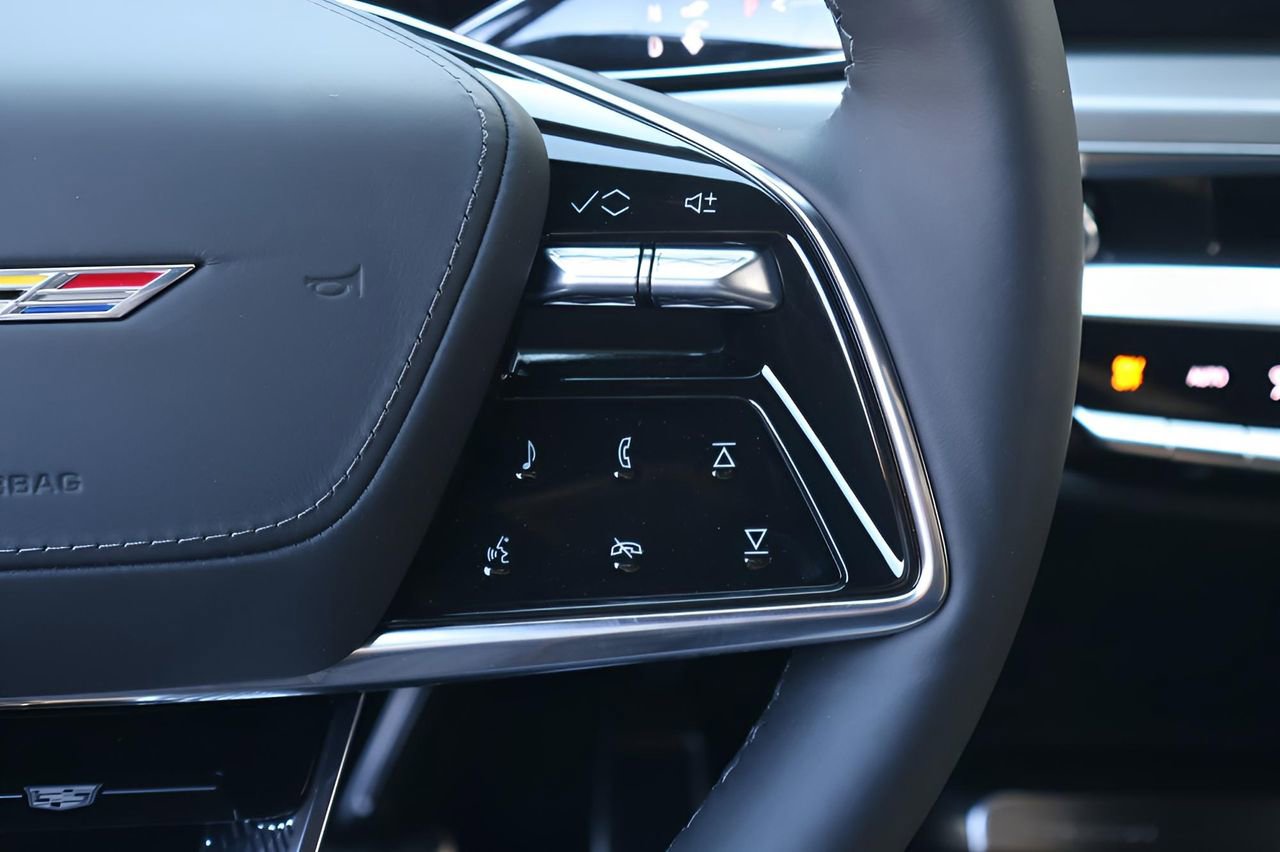 New 2026 Cadillac Lyriq V w/ Exterior Carbon Fiber Package image 22