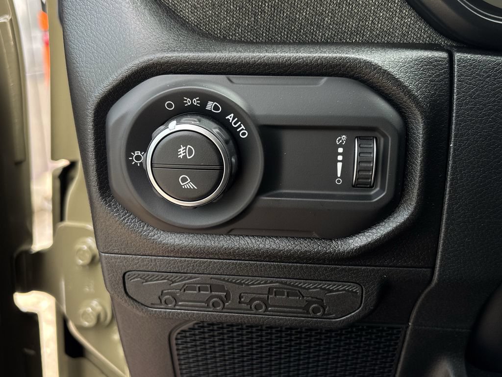 New 2026 Jeep Gladiator Sport AWD/4WD image 22