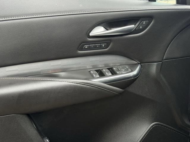 Used 2024 Cadillac XT4 Premium Luxury FWD image 23