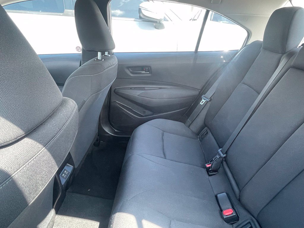 Used 2025 Toyota Corolla LE FWD image 7