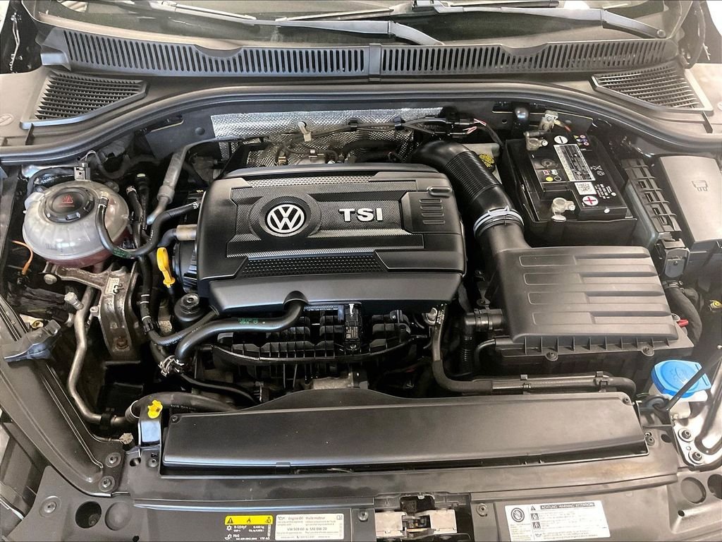 Used 2019 Volkswagen Jetta GLI FWD image 33