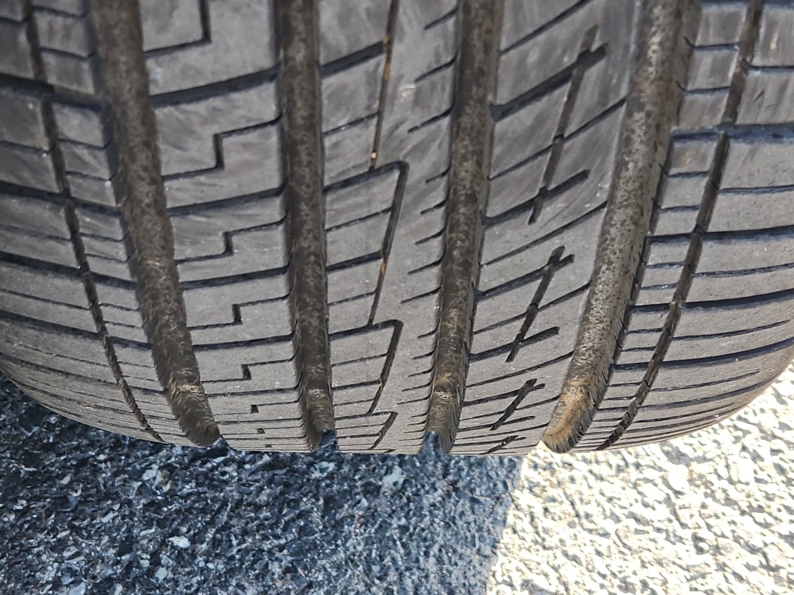 Used 2025 Dodge Charger R/T w/ Quick Order Package 25M R/T image 12