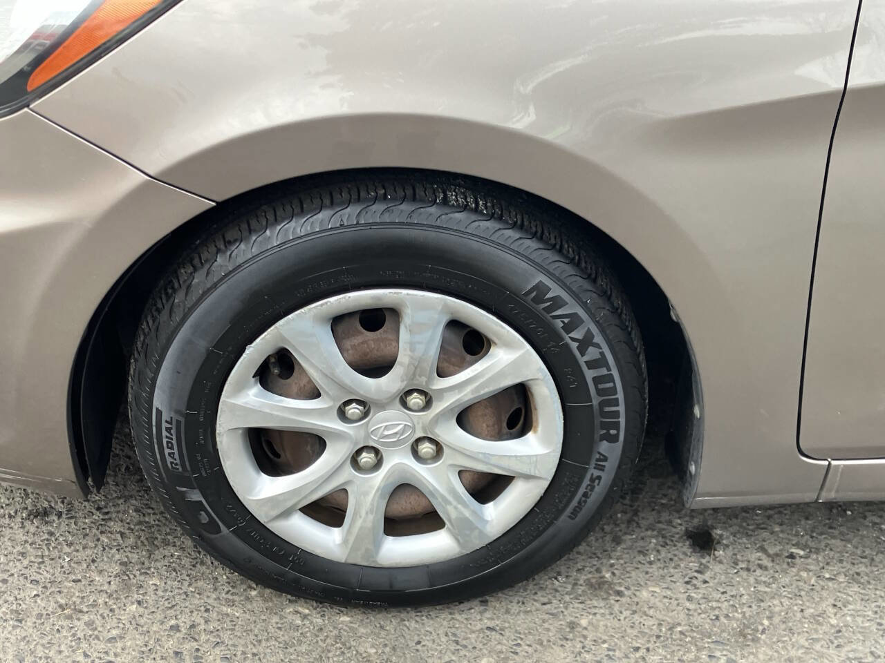 Used 2014 Hyundai Accent GS image 12