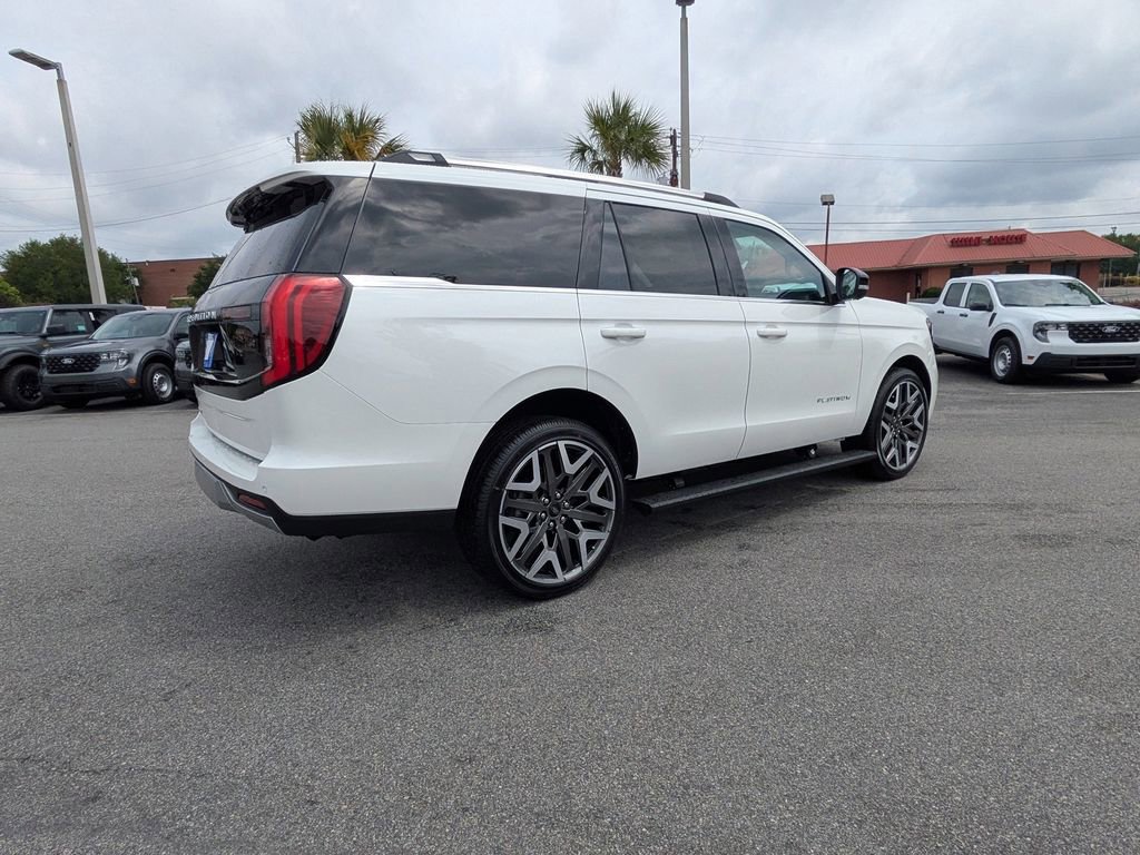 New 2026 Ford Expedition Platinum w/ Platinum Ultimate Package AWD/4WD image 4