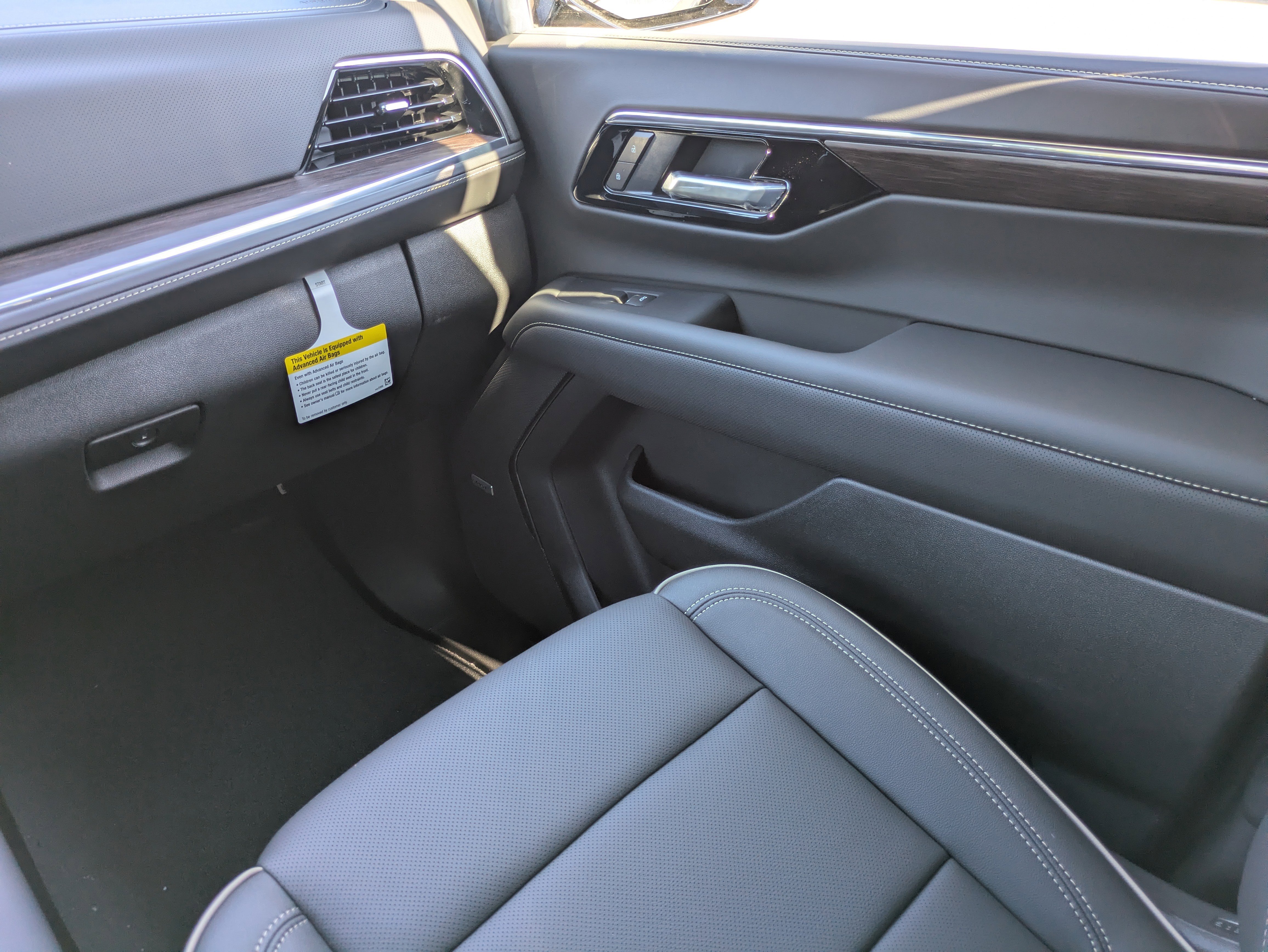 New 2026 Chevrolet Tahoe Premier image 13