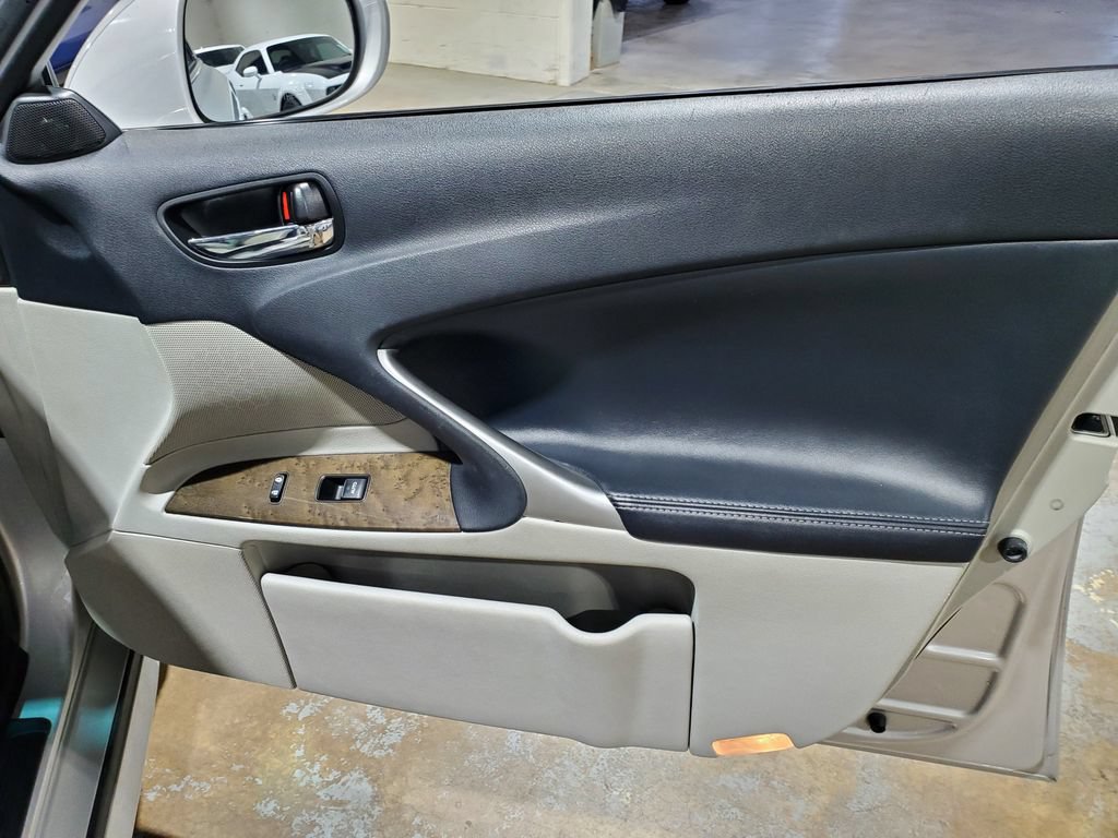 Used 2012 Lexus IS 250 w/ Premium Pkg Value Edition RWD image 16