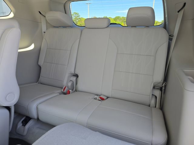 New 2026 Buick Enclave Avenir w/ Super Cruise Package image 16