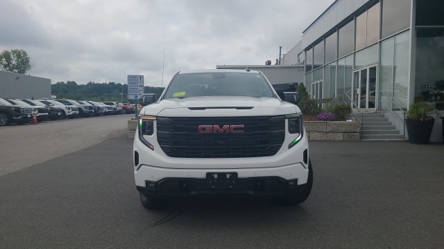 New 2026 GMC Sierra 1500 Elevation w/ Elevation Premium Package AWD/4WD image 2