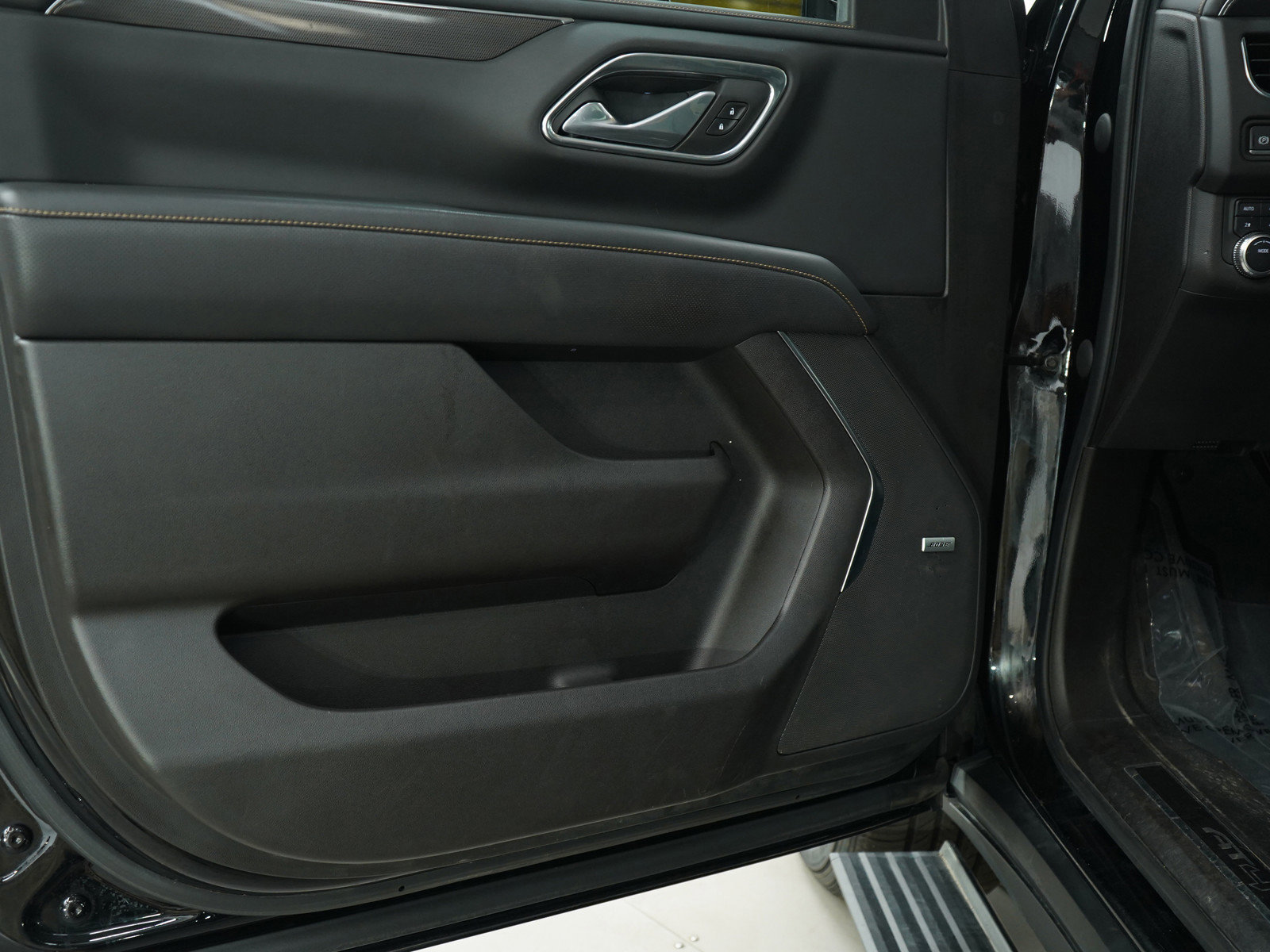 Used 2021 GMC Yukon AT4 image 23