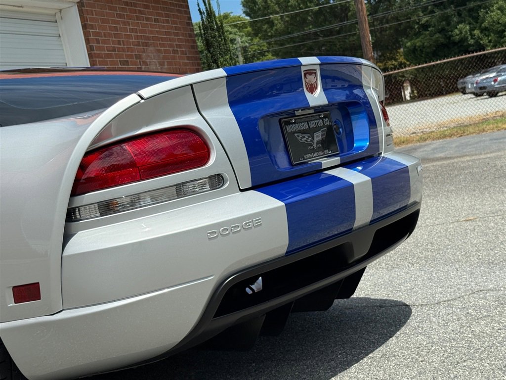 Used 2010 Dodge Viper SRT-10 w/ Protection Group image 27