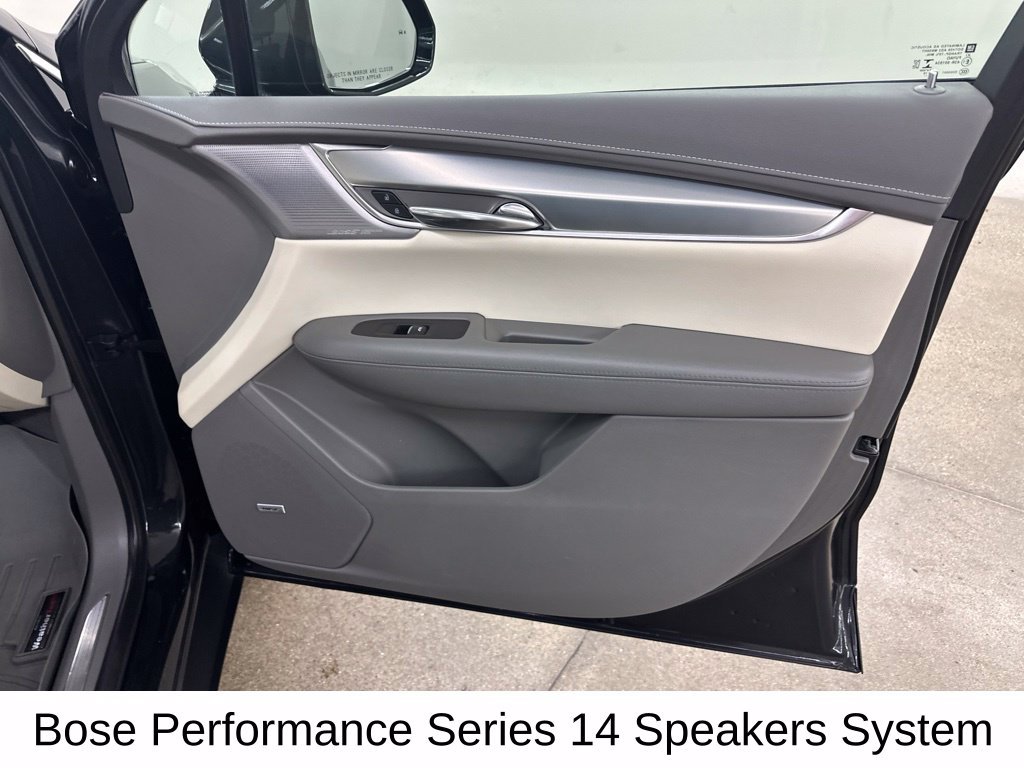 Used 2020 Cadillac XT5 Premium Luxury AWD/4WD image 23