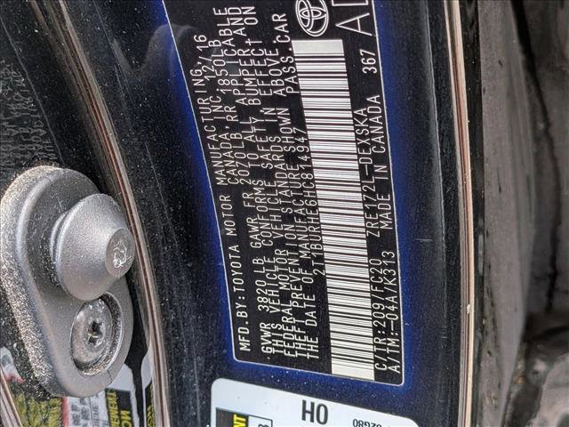 Used 2017 Toyota Corolla SE image 18