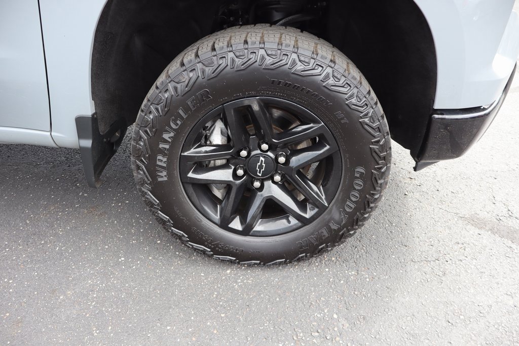 Used 2024 Chevrolet Silverado 1500 LT Trail Boss w/ LT Trail Boss Premium Package image 31