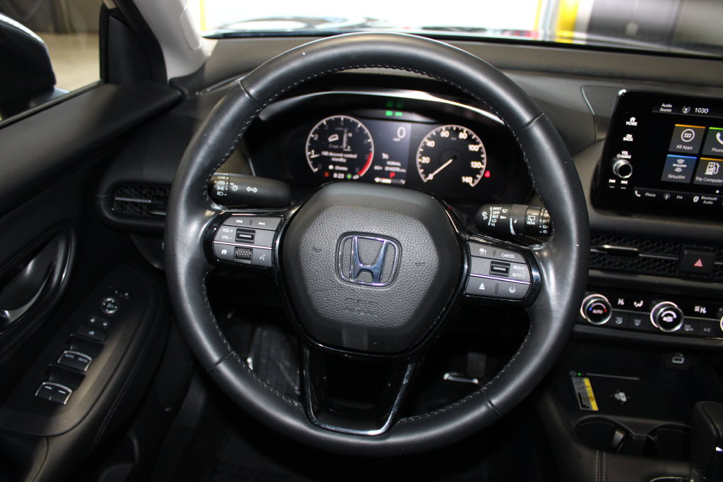 Used 2024 Honda HR-V EX-L image 11