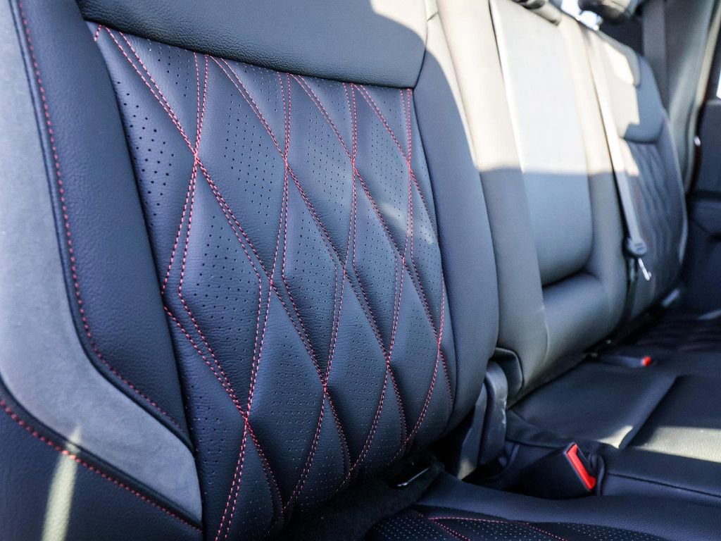 New 2026 Ford F250 Lariat w/ Black Appearance Package image 30