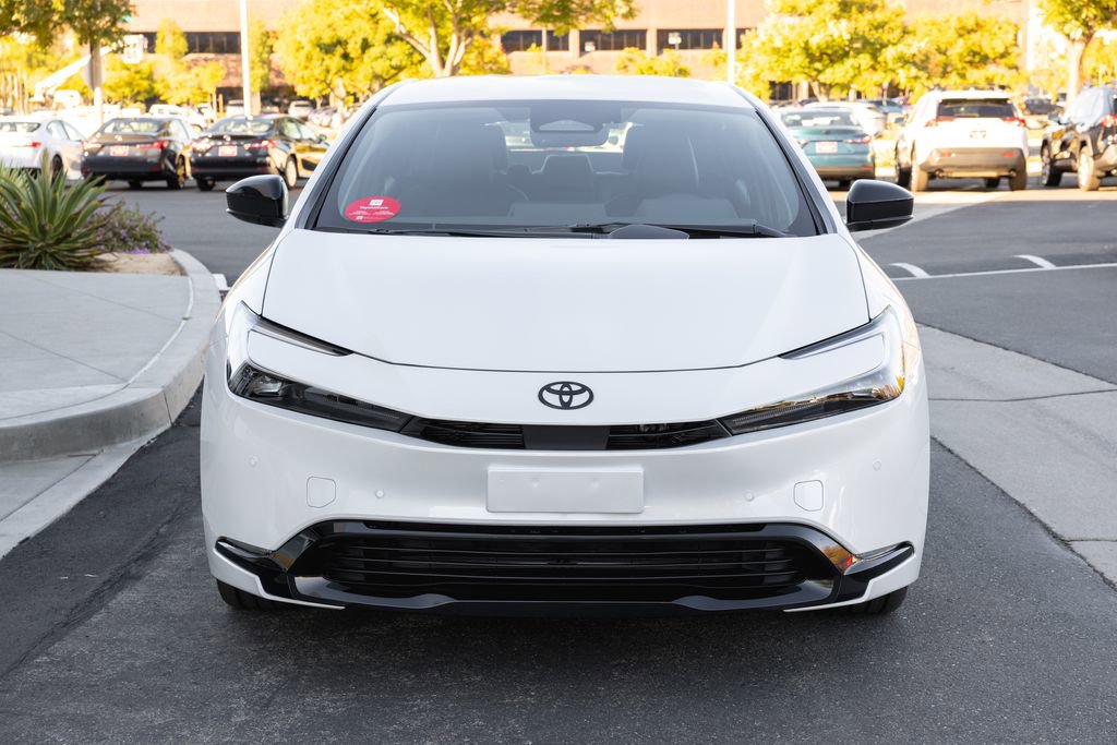 New 2026 Toyota Prius Plug-In Hybrid image 2