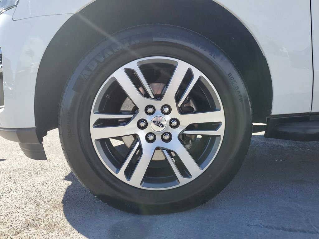 Used 2024 Ford Expedition Max Limited image 6