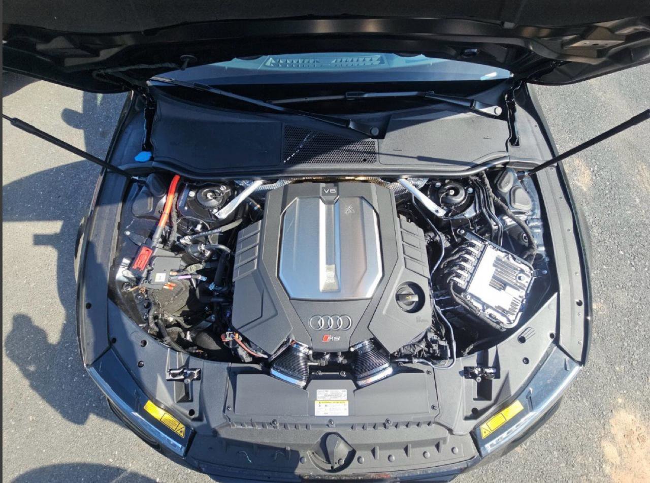 Used 2025 Audi RS 7 performance Sportback AWD/4WD image 16