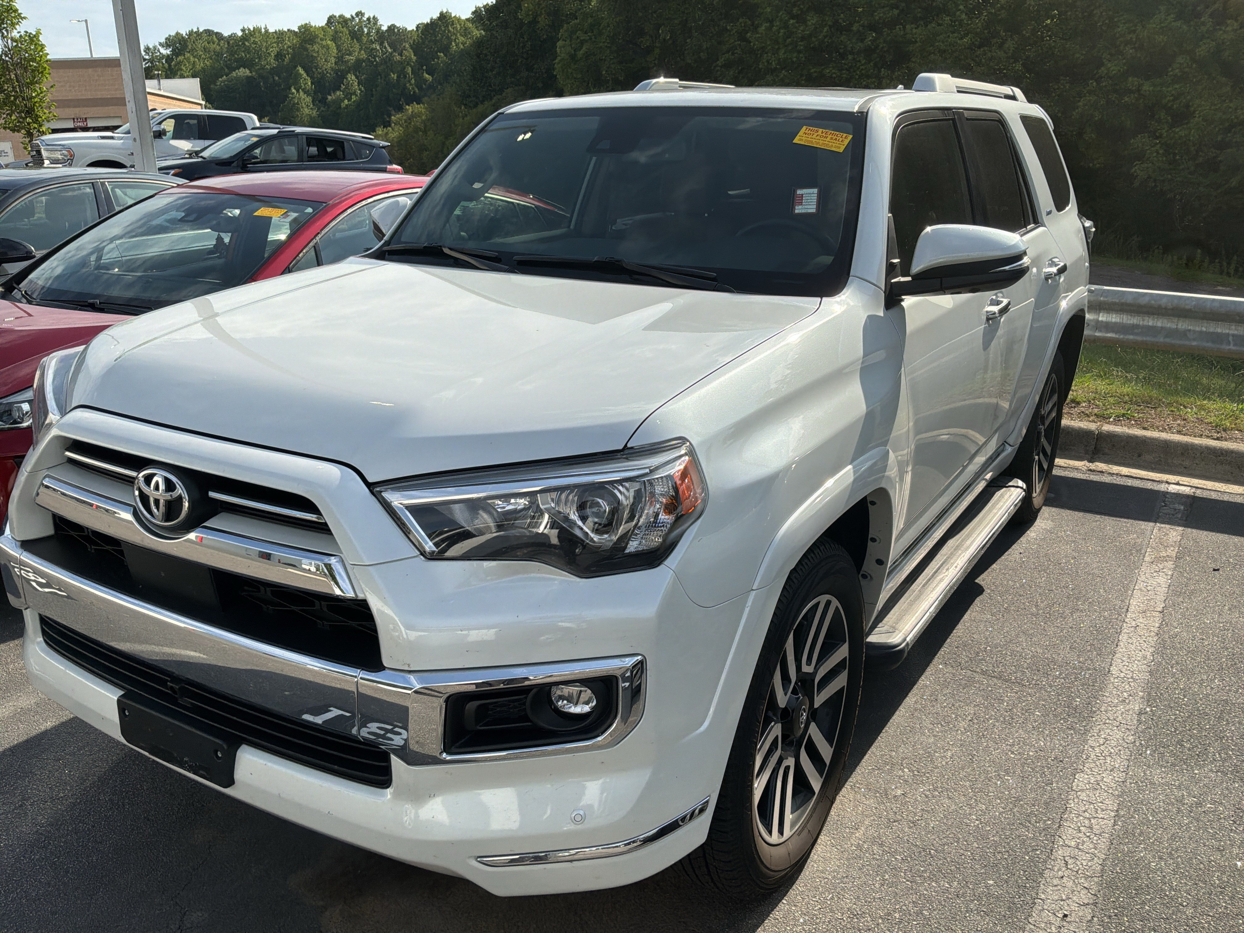 Used 2024 Toyota 4Runner Limited AWD/4WD image 3