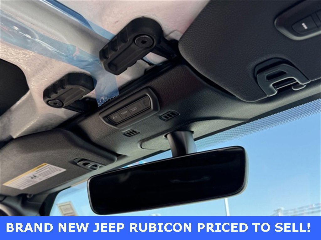 Used 2023 Jeep Wrangler Unlimited Rubicon 4xe image 32