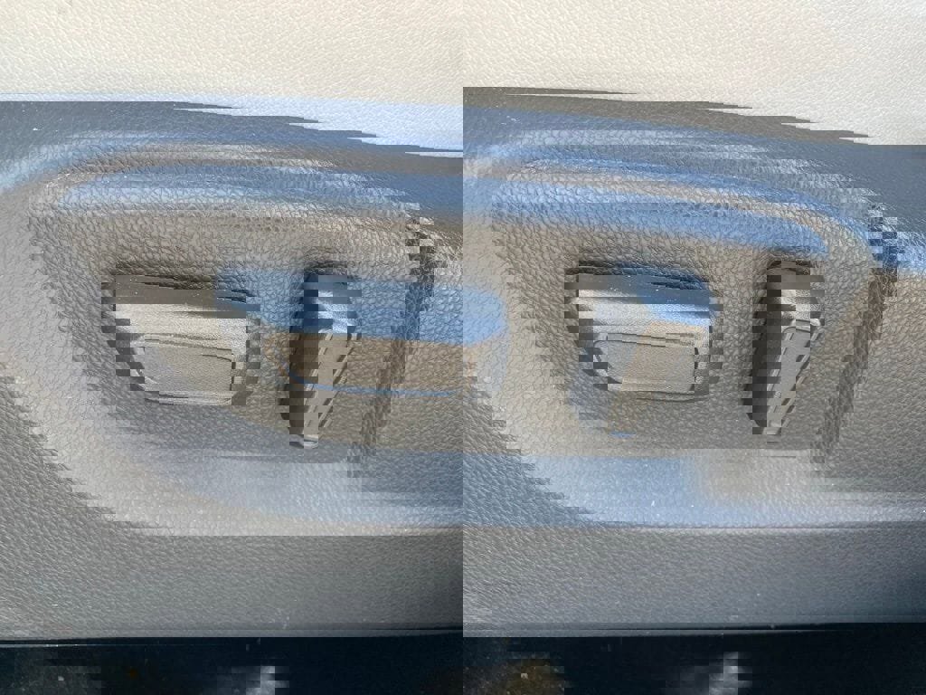 Used 2024 Mitsubishi Eclipse Cross SEL image 12