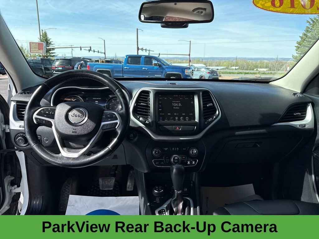 Used 2016 Jeep Cherokee Trailhawk w/ Comfort/Convenience Group image 14