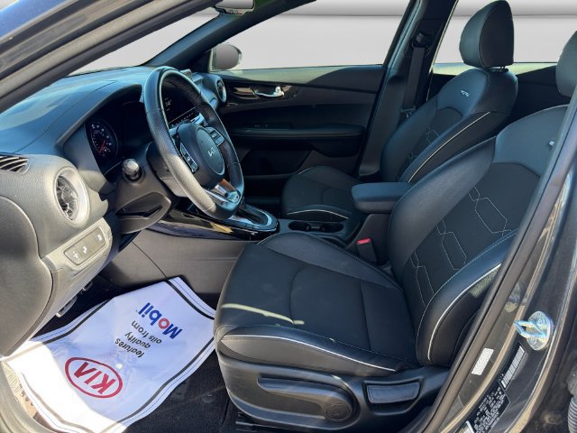 Certified 2023 Kia Forte GT-Line FWD image 13
