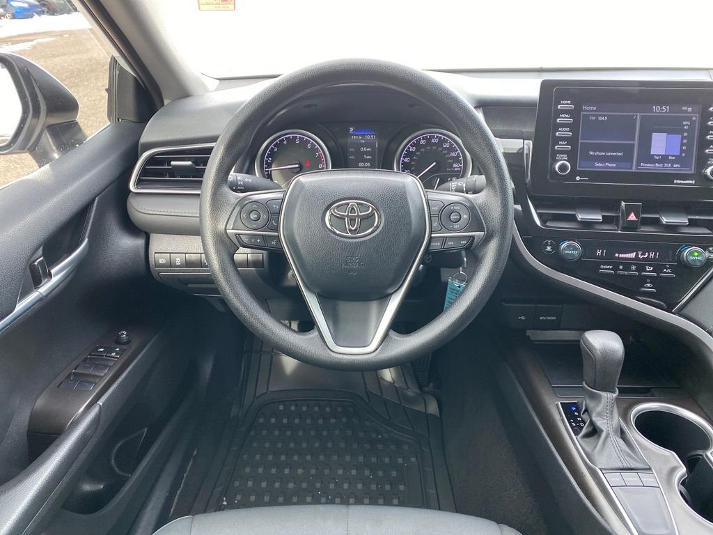 Used 2024 Toyota Camry LE image 14