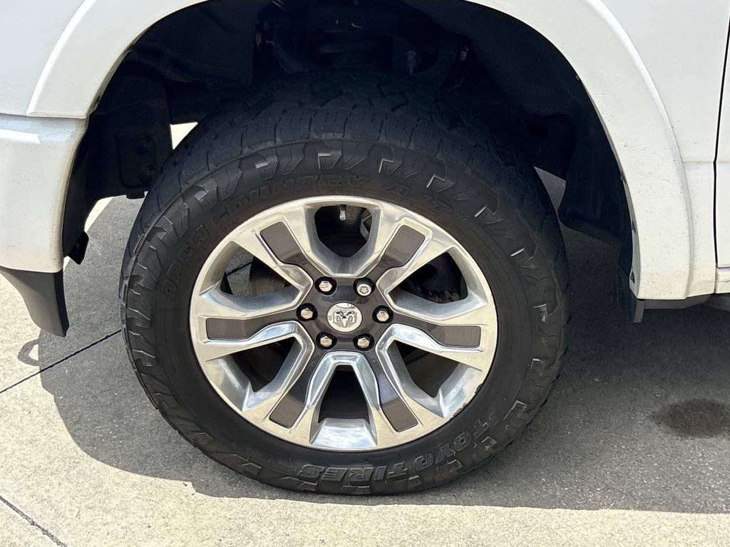 Used 2021 RAM 1500 Limited AWD/4WD image 12