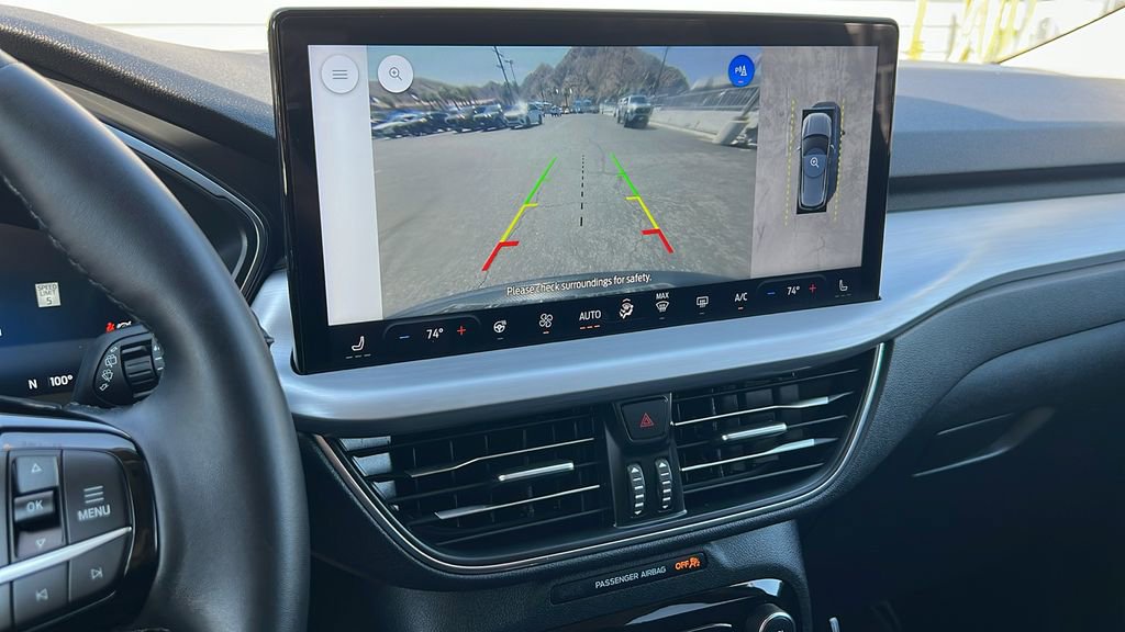 Certified 2023 Ford Escape Platinum w/ Premium Technology Package image 21