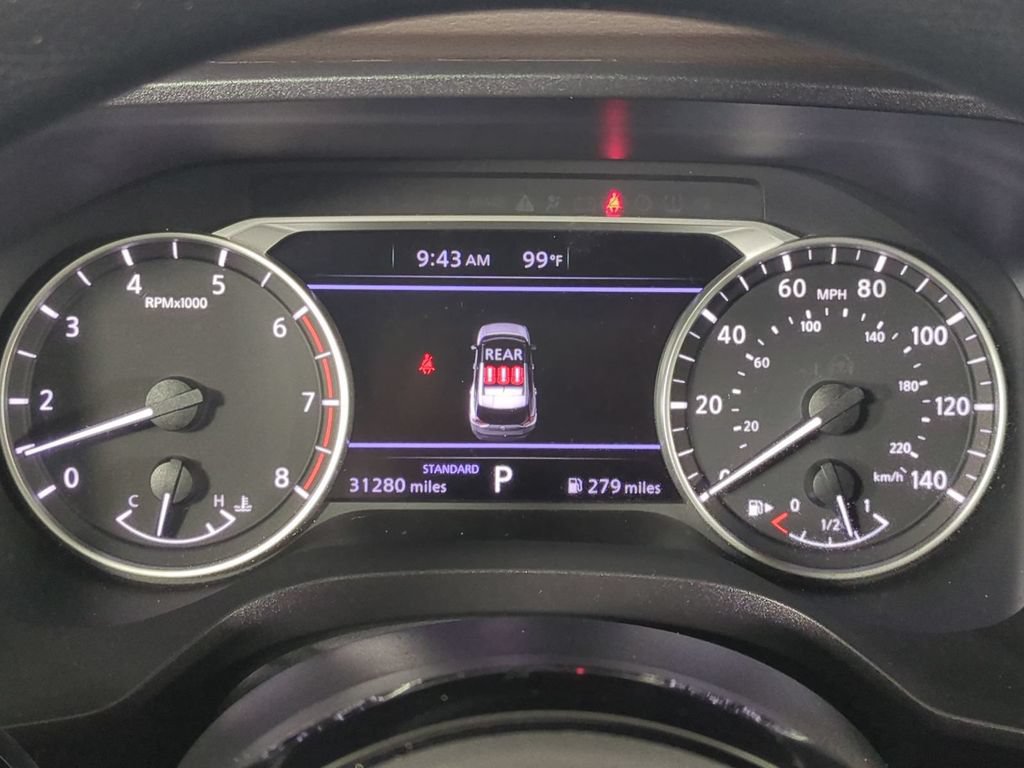 Used 2023 Nissan Rogue SV FWD image 33