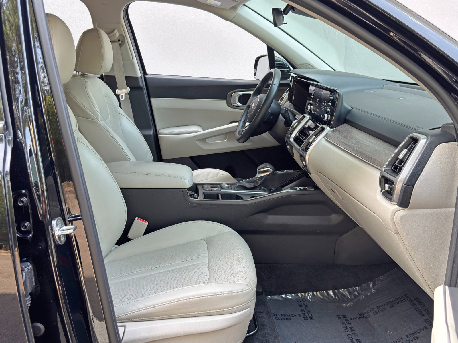 Used 2021 Kia Sorento EX AWD/4WD image 14