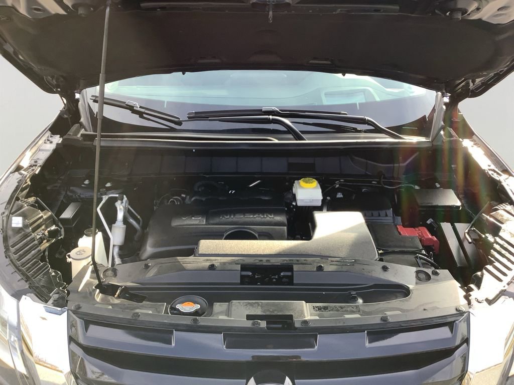 Used 2024 Nissan Pathfinder Platinum w/ Cargo Package image 9