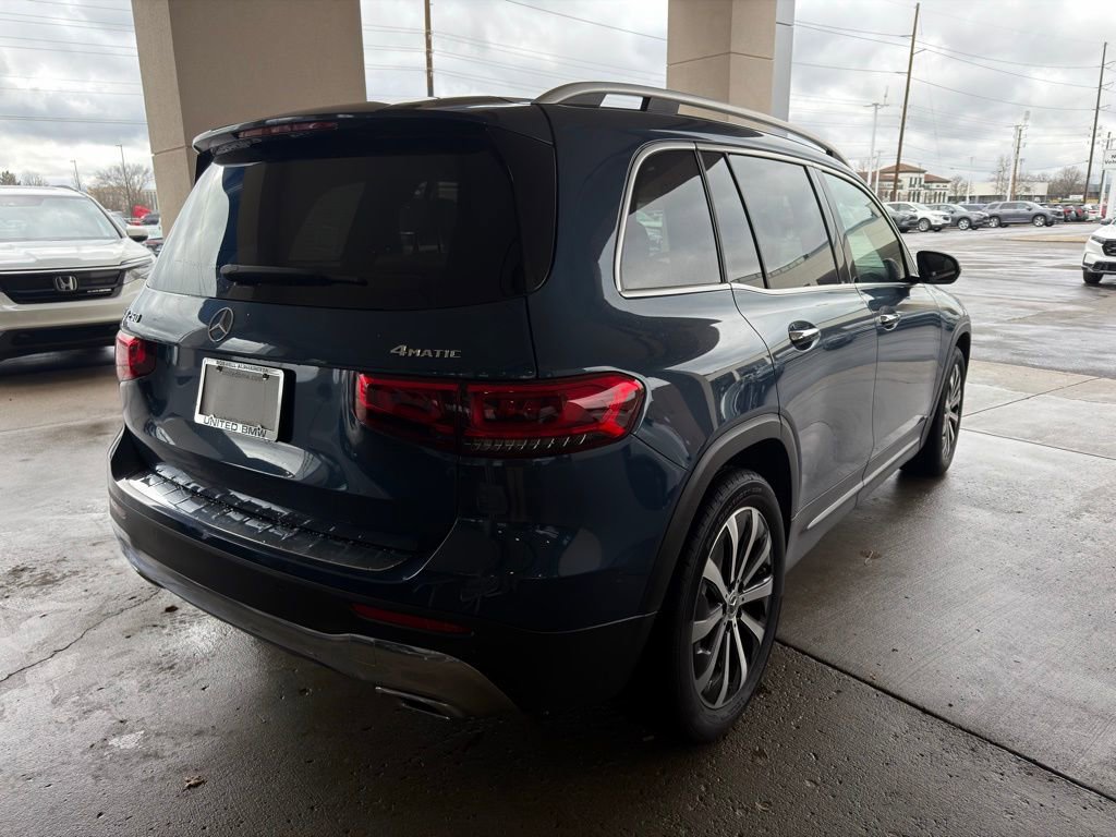 Used 2023 Mercedes-Benz GLB 250 4MATIC image 5