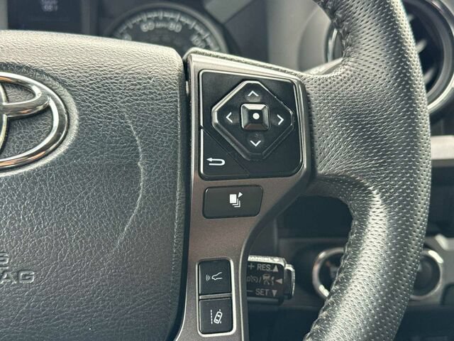 Used 2023 Toyota Tacoma TRD Off-Road AWD/4WD image 27