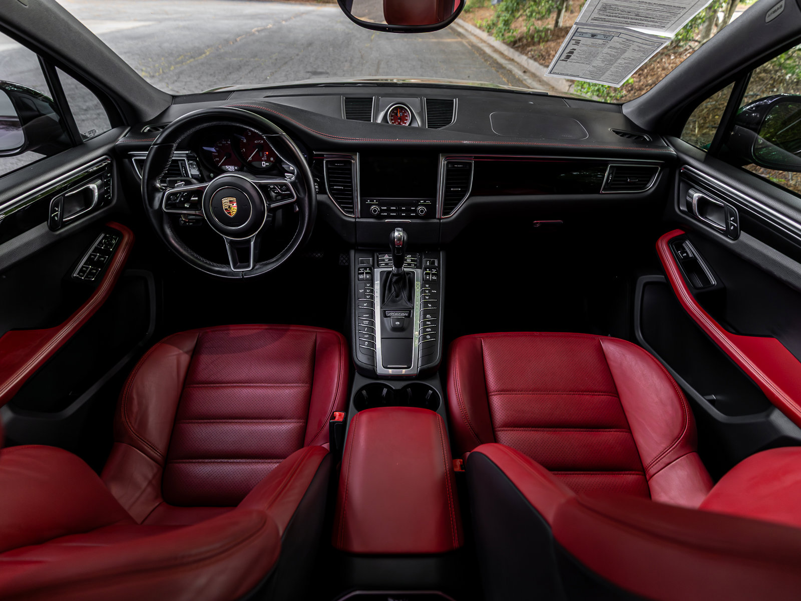 Used 2017 Porsche Macan GTS AWD/4WD image 5