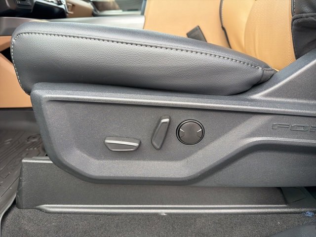 New 2026 Ford F250 Lariat w/ Lariat Ultimate Package image 11